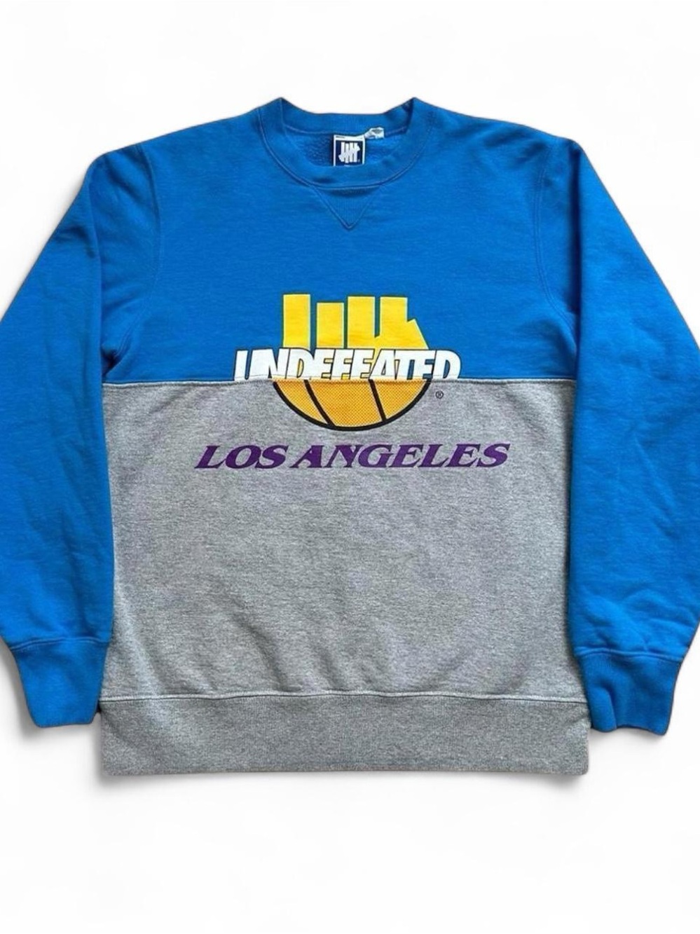 Undefeated Los Angeles Lakers Colorblock Crewneck Sweater - Blue & Gray small